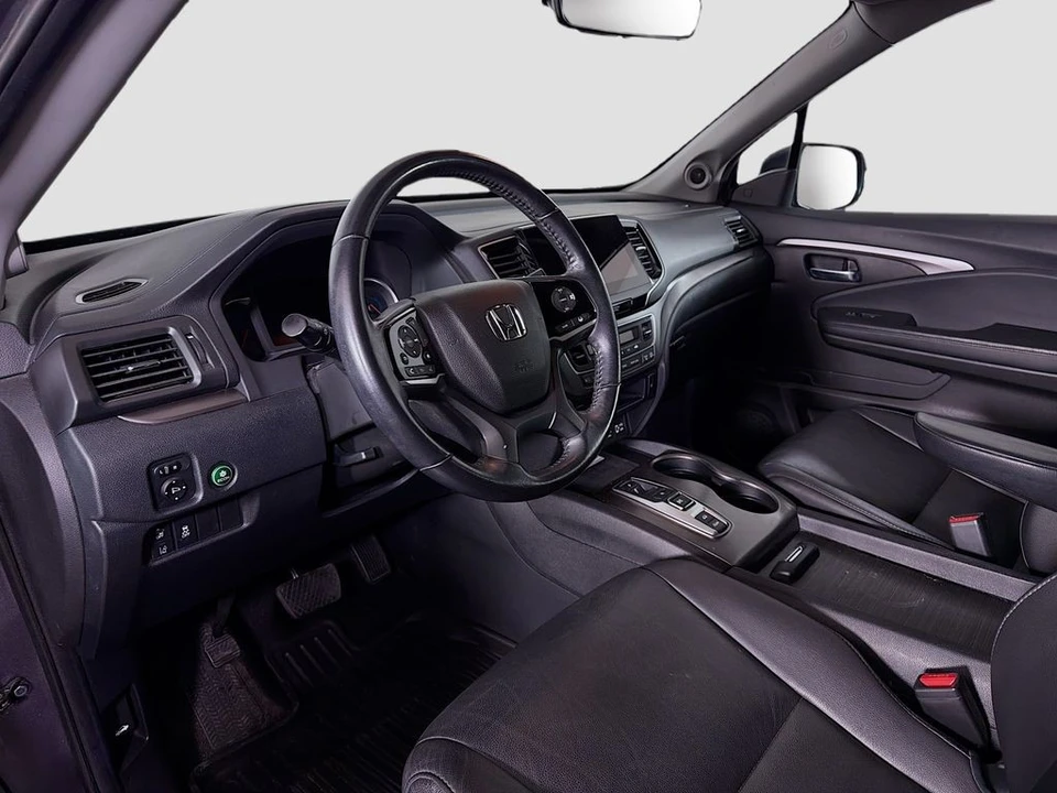 2022 Honda Pilot 3rd Gen - Image 10 of 21