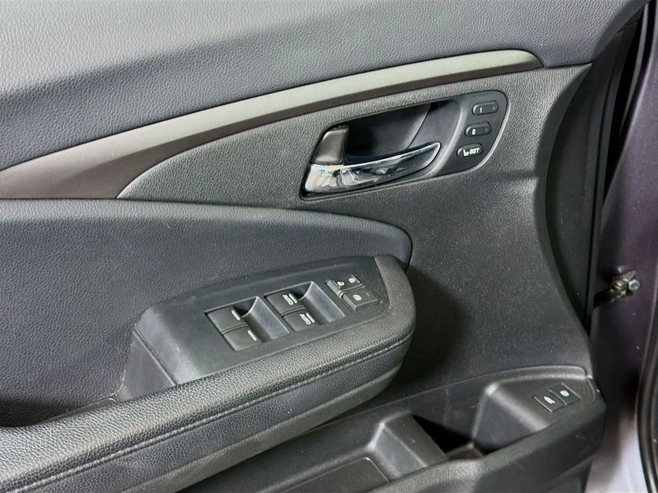 2022 Honda Pilot 3rd Gen - Image 20 of 21