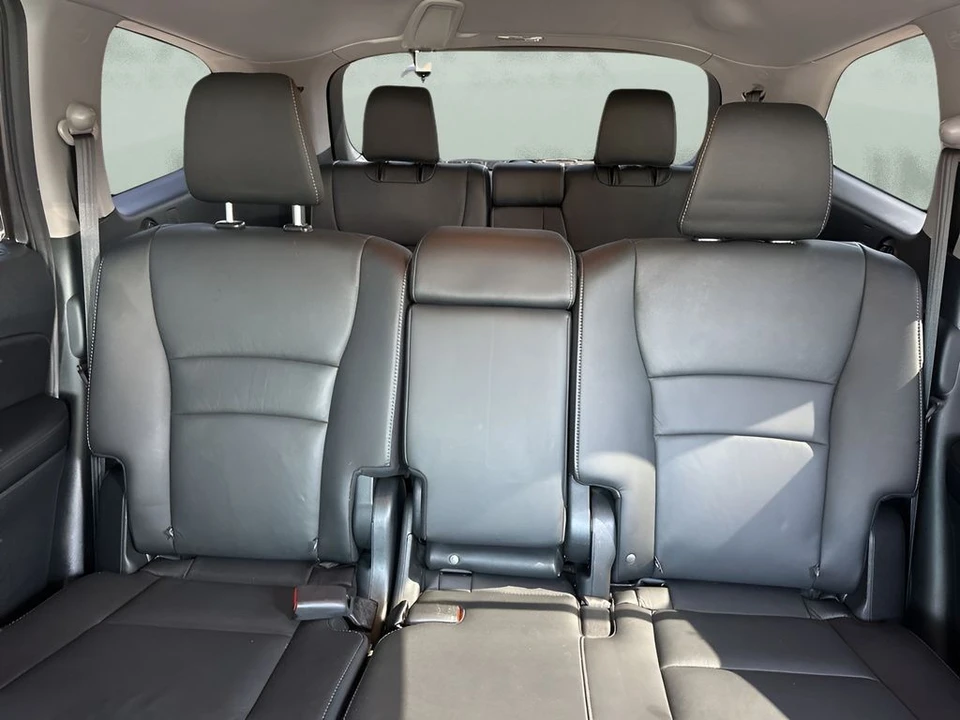 2022 Honda Pilot 3rd Gen - Image 13 of 21