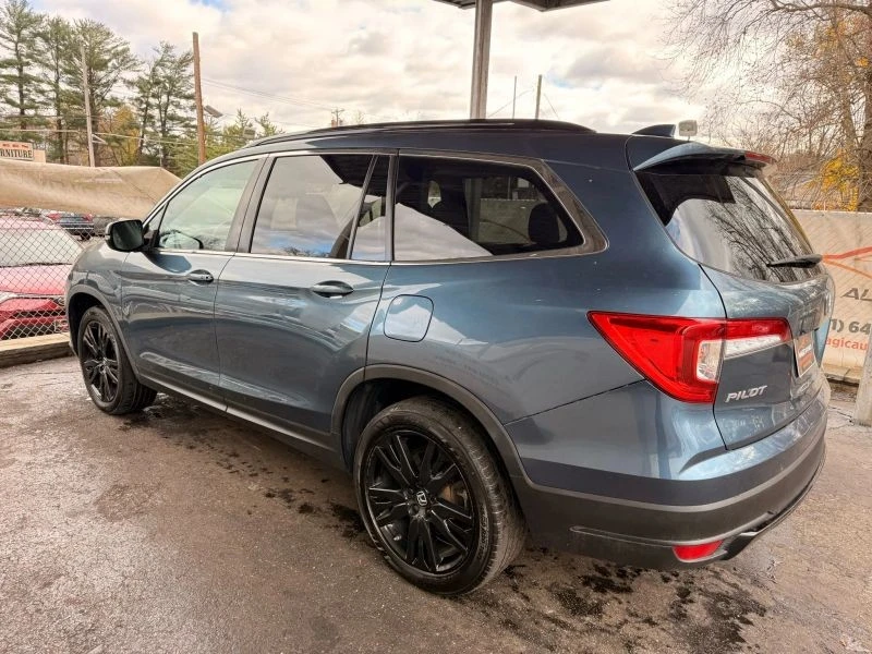 2022 Honda Pilot 3rd Gen - Image 9 of 12
