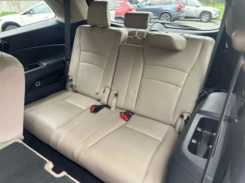 2022 Honda Pilot 3rd Gen - Image 10 of 12