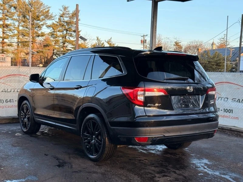 2022 Honda Pilot 3rd Gen - Image 9 of 12