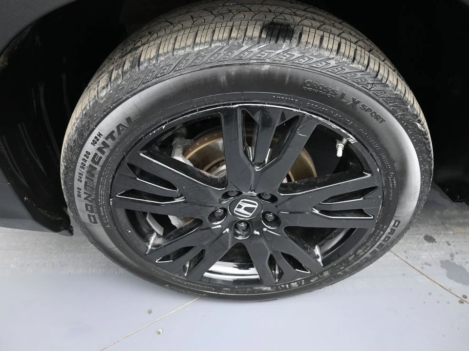 2022 Honda Pilot 3rd Gen - Image 14 of 21