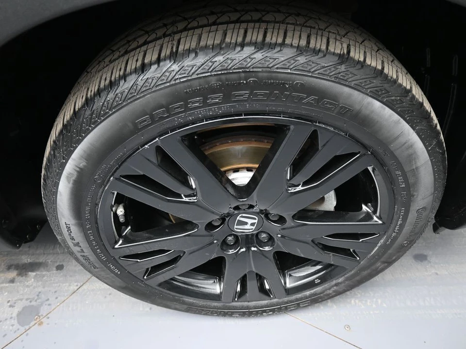 2022 Honda Pilot 3rd Gen - Image 12 of 21