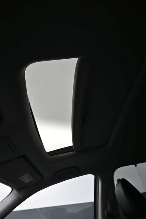 2022 Honda Pilot 3rd Gen - Image 18 of 21