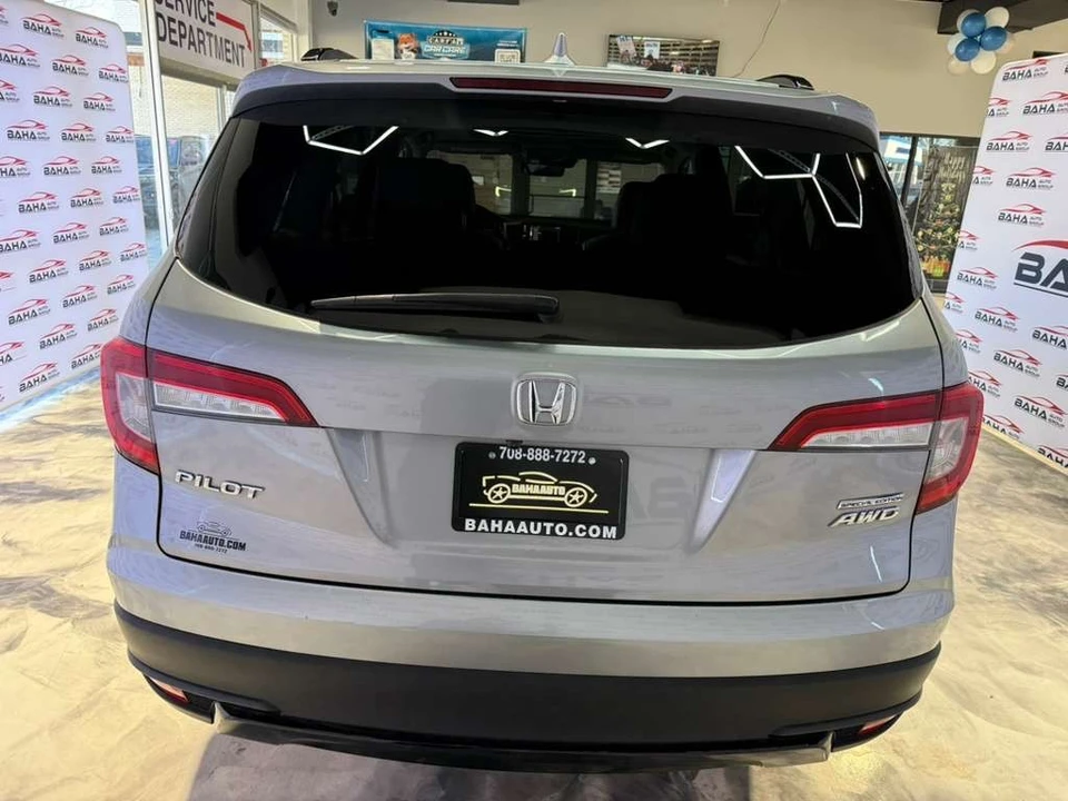 2022 Honda Pilot 3rd Gen - Image 9 of 21