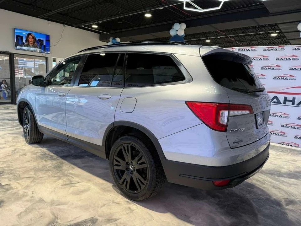 2022 Honda Pilot 3rd Gen - Image 10 of 21