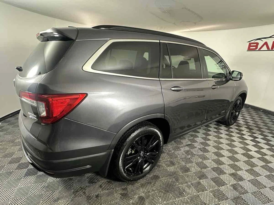 2022 Honda Pilot 3rd Gen - Image 8 of 21
