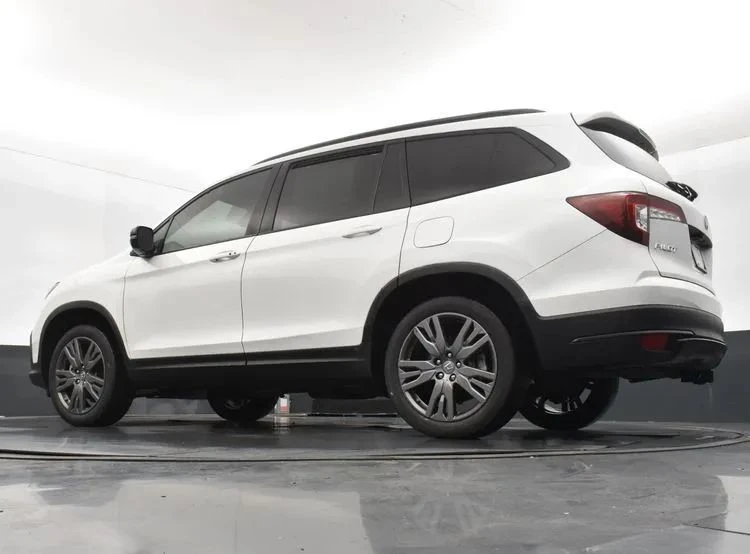 2022 Honda Pilot 3rd Gen - Image 12 of 12