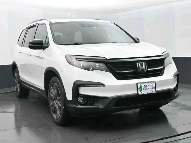 2022 Honda Pilot 3rd Gen - Image 3 of 12