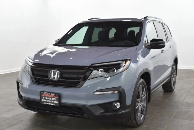 2022 Honda Pilot 3rd Gen - Image 3 of 12