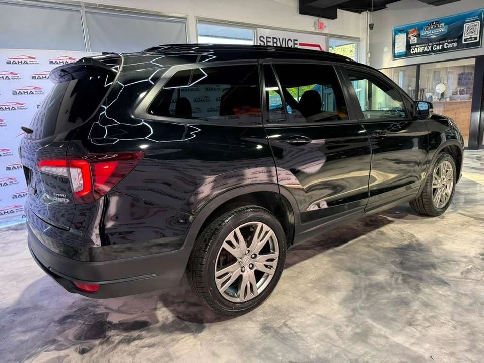 2022 Honda Pilot 3rd Gen - Image 8 of 21