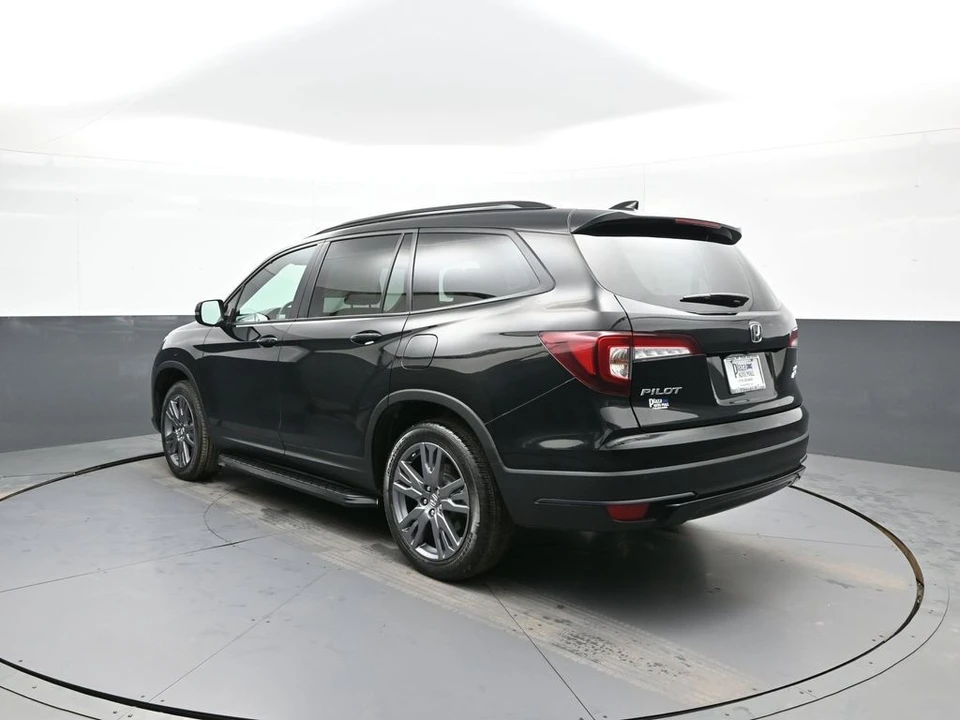 2022 Honda Pilot 3rd Gen - Image 8 of 12