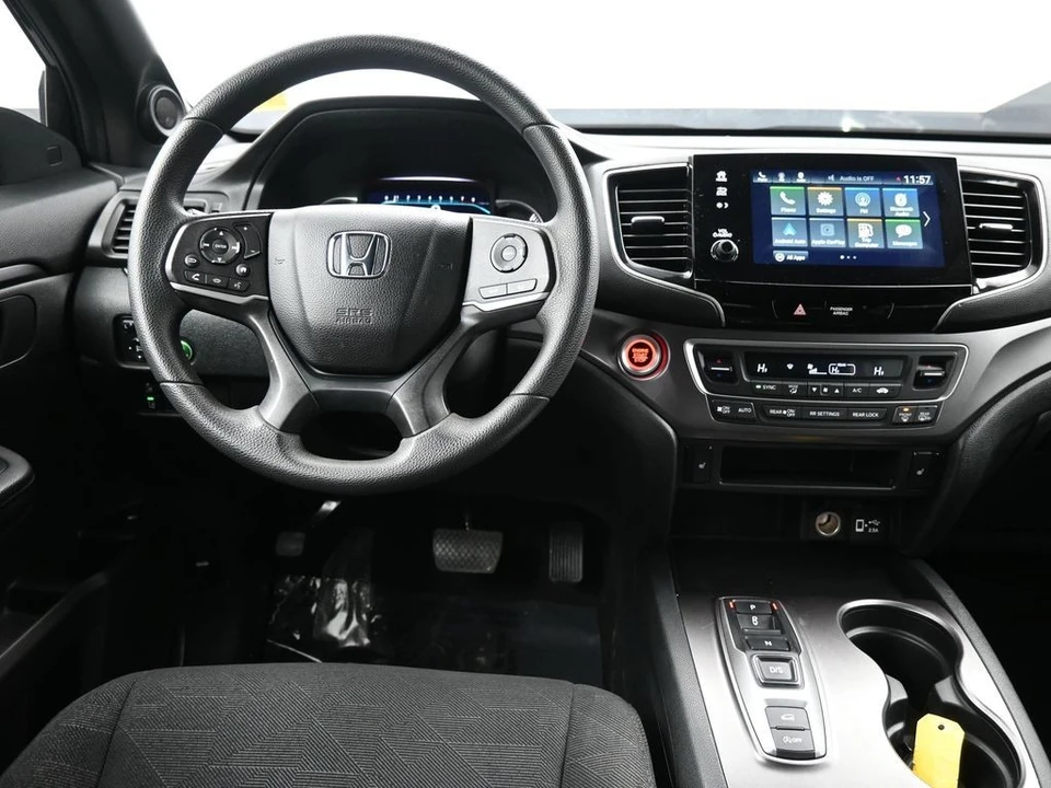 2022 Honda Pilot 3rd Gen - Image 19 of 21