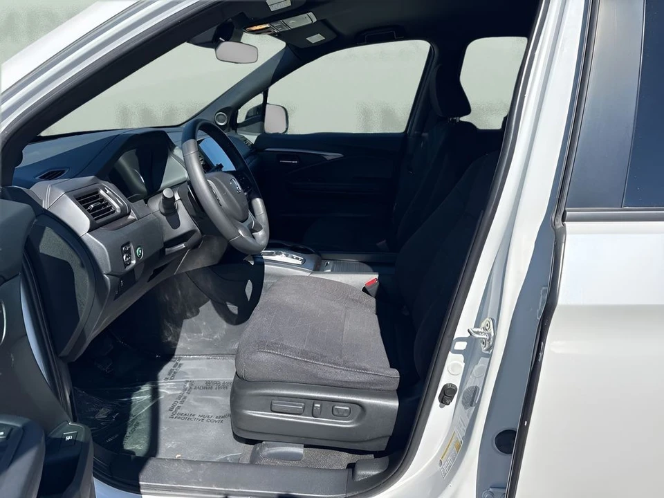 2022 Honda Pilot 3rd Gen - Image 9 of 21