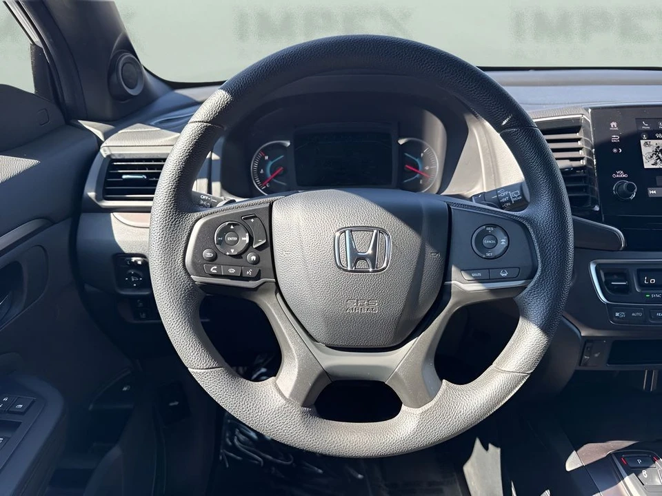 2022 Honda Pilot 3rd Gen - Image 14 of 21