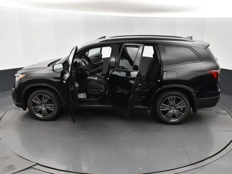 2022 Honda Pilot 3rd Gen - Image 7 of 12
