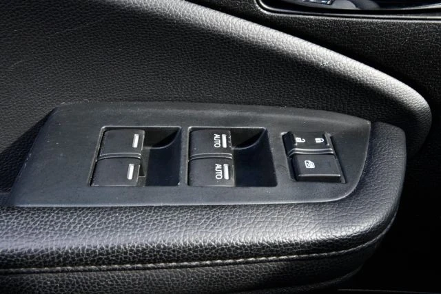 2022 Honda Pilot 3rd Gen - Image 11 of 21