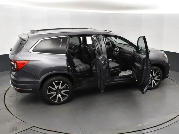 2022 Honda Pilot 3rd Gen - Image 6 of 12