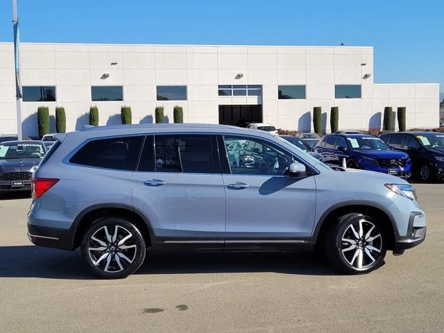 2022 Honda Pilot 3rd Gen - Image 4 of 12