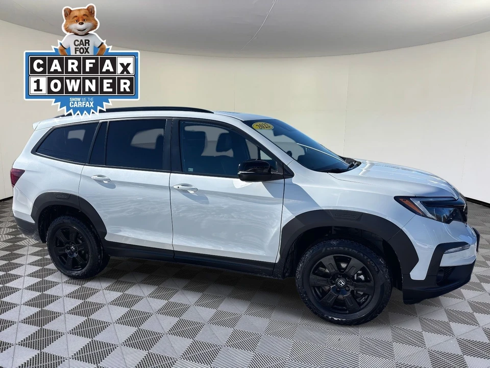 2022 Honda Pilot 3rd Gen - Image 2 of 21