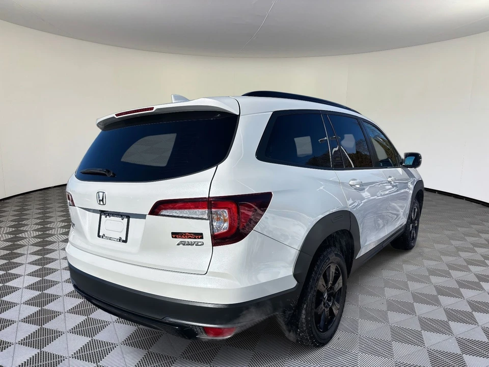 2022 Honda Pilot 3rd Gen - Image 4 of 21