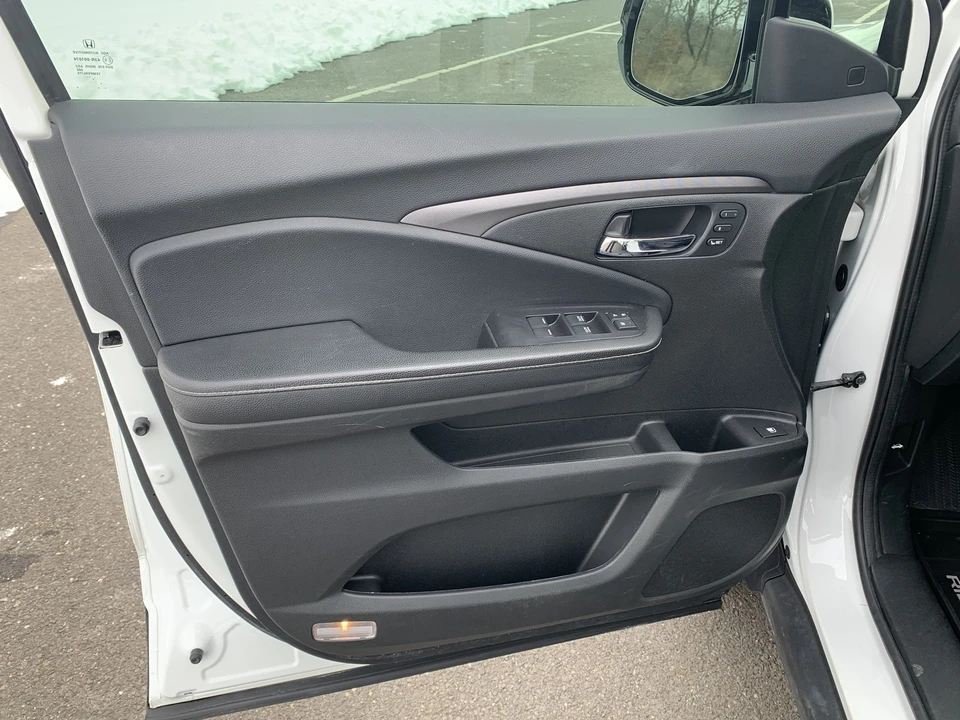 2022 Honda Ridgeline 2nd Gen - Image 13 of 21