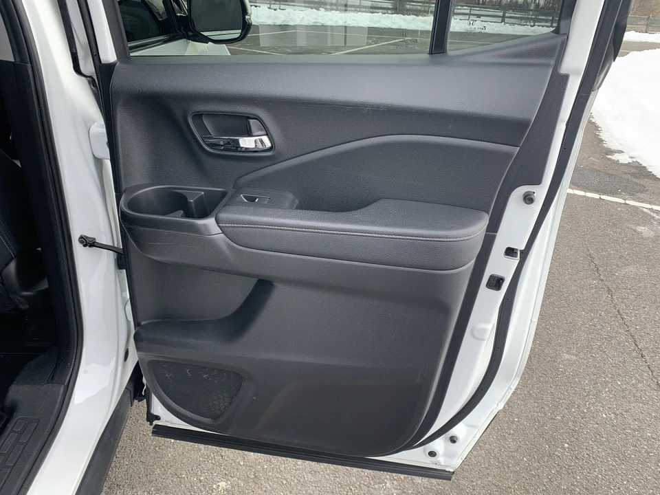 2022 Honda Ridgeline 2nd Gen - Image 19 of 21