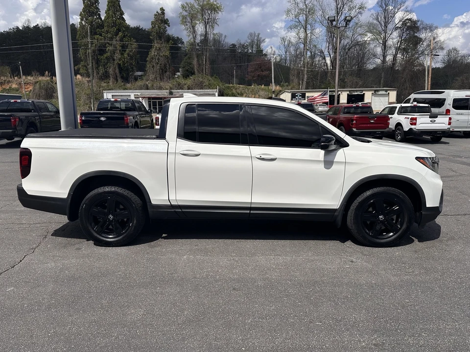 2022 Honda Ridgeline 2nd Gen - Image 5 of 21