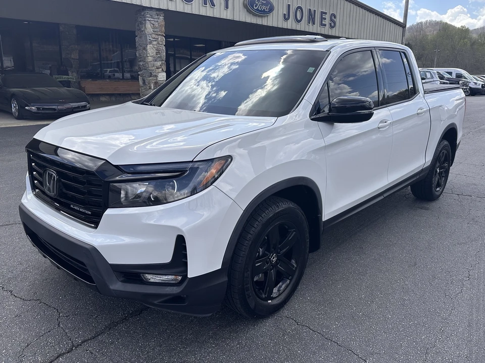 2022 Honda Ridgeline 2nd Gen - Image 2 of 21