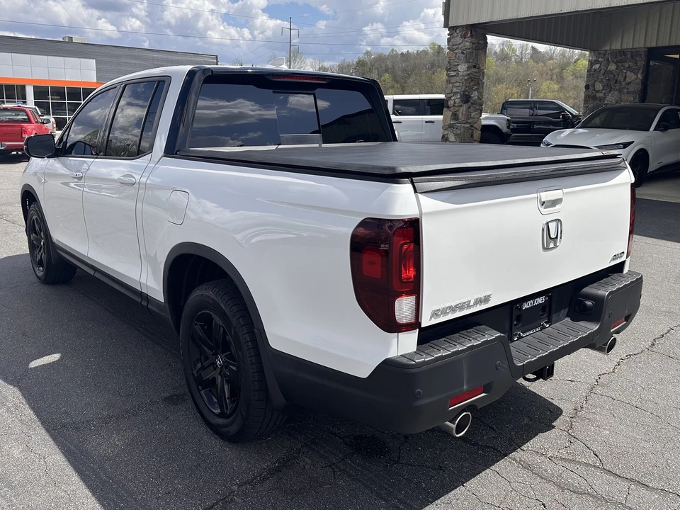 2022 Honda Ridgeline 2nd Gen - Image 8 of 21