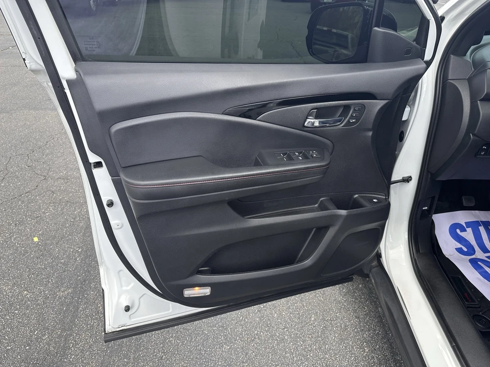 2022 Honda Ridgeline 2nd Gen - Image 11 of 21