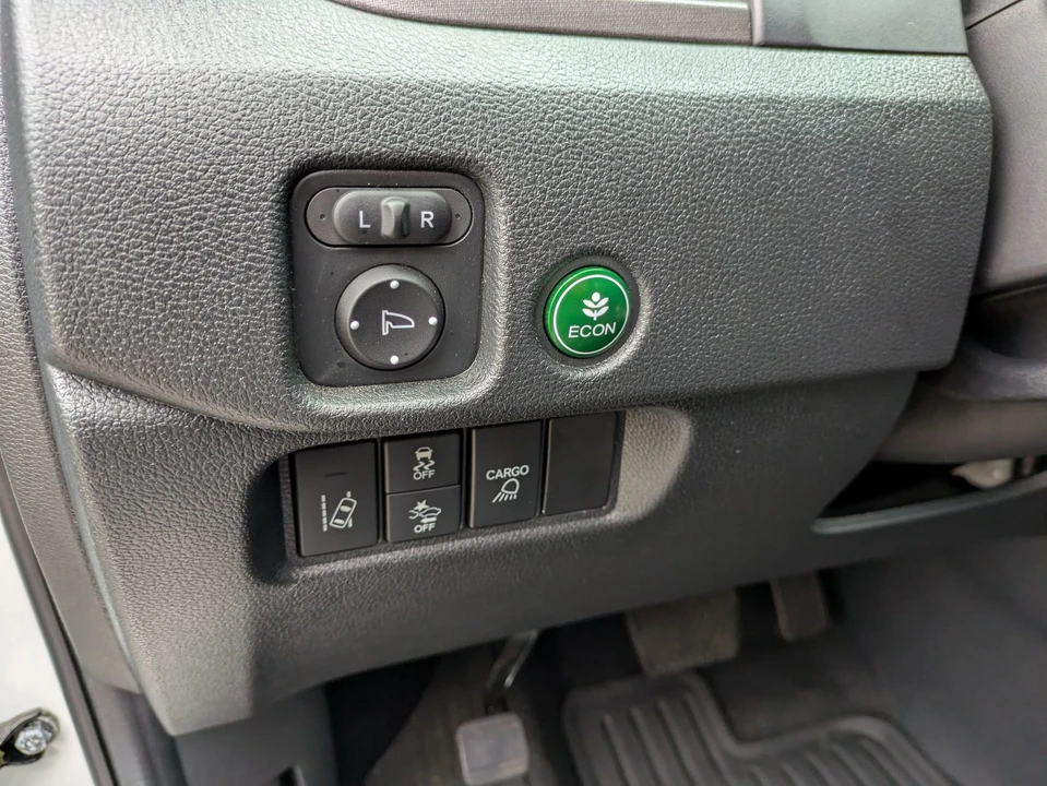 2022 Honda Ridgeline 2nd Gen - Image 17 of 21
