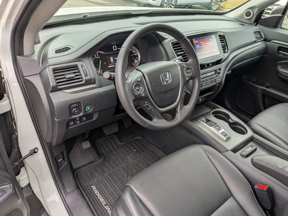 2022 Honda Ridgeline 2nd Gen - Image 14 of 21