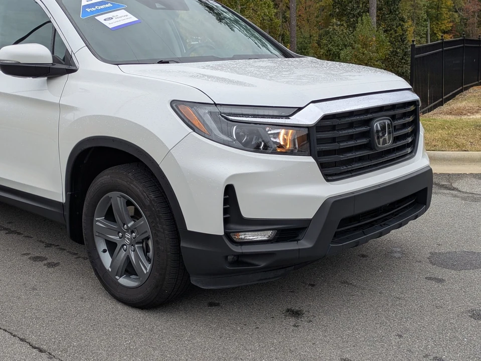 2022 Honda Ridgeline 2nd Gen - Image 10 of 21