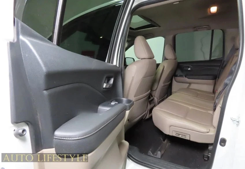2022 Honda Ridgeline 2nd Gen - Image 16 of 21