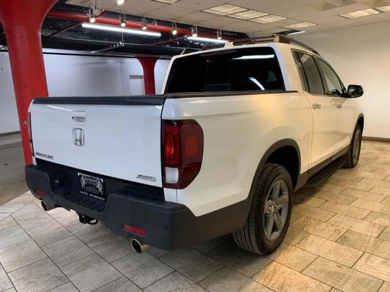 2022 Honda Ridgeline 2nd Gen - Image 9 of 12