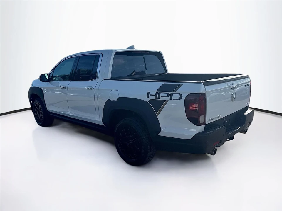2022 Honda Ridgeline 2nd Gen - Image 5 of 21