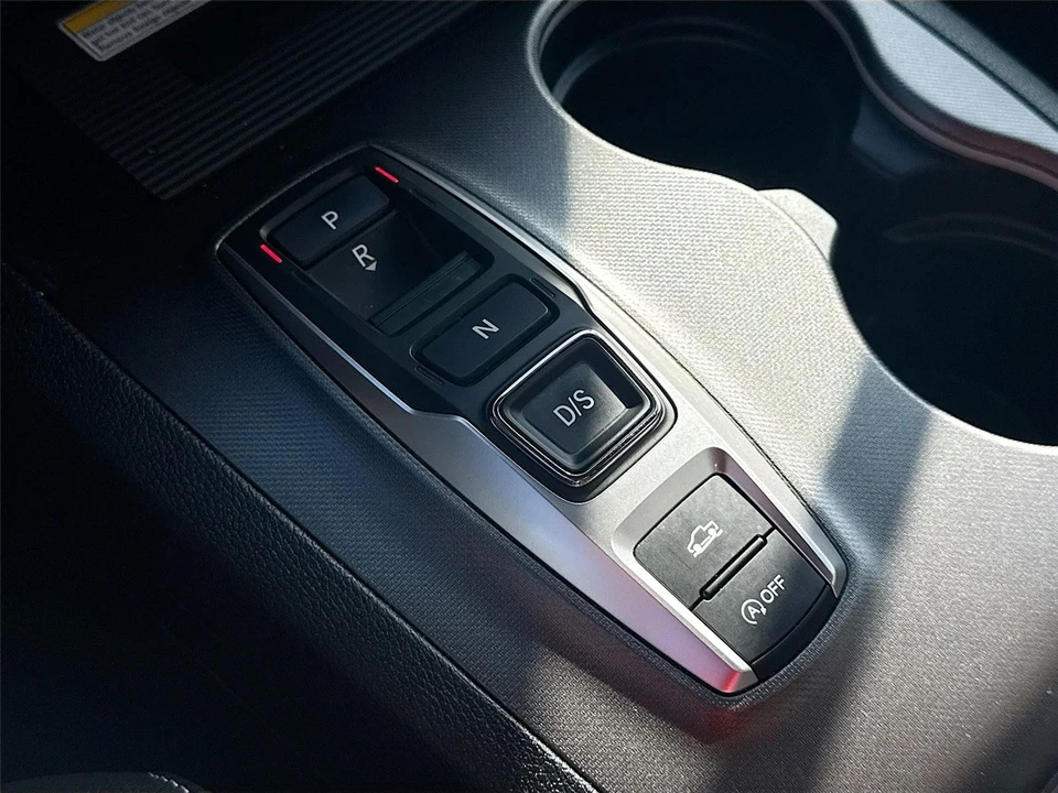 2022 Honda Ridgeline 2nd Gen - Image 17 of 21