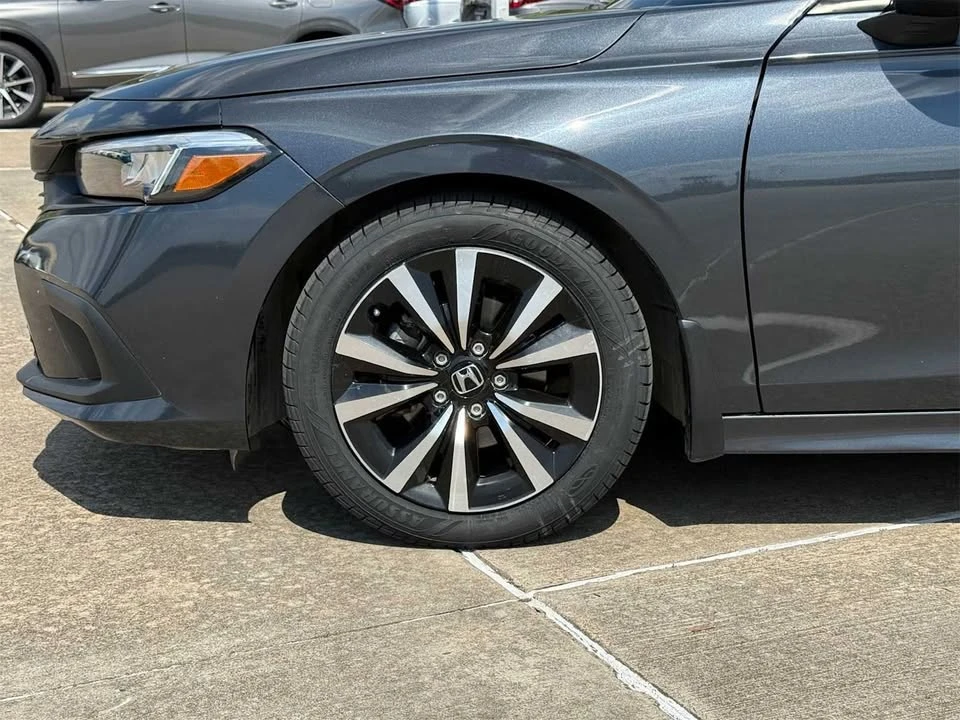 2022 Honda Civic 11th Gen - Image 8 of 9