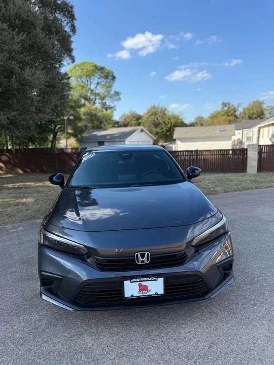 2022 Honda Civic 11th Gen - Image 2 of 9