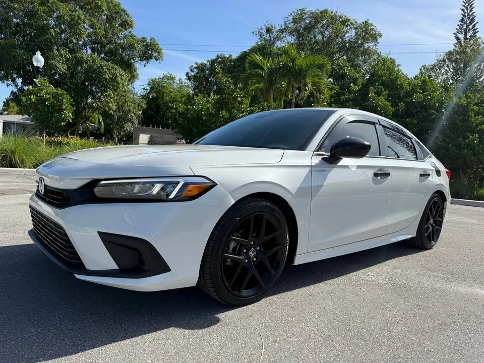 2022 Honda Civic 11th Gen - Image 4 of 14