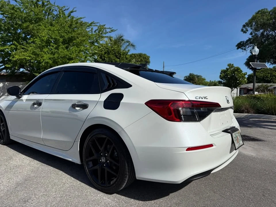 2022 Honda Civic 11th Gen - Image 3 of 14