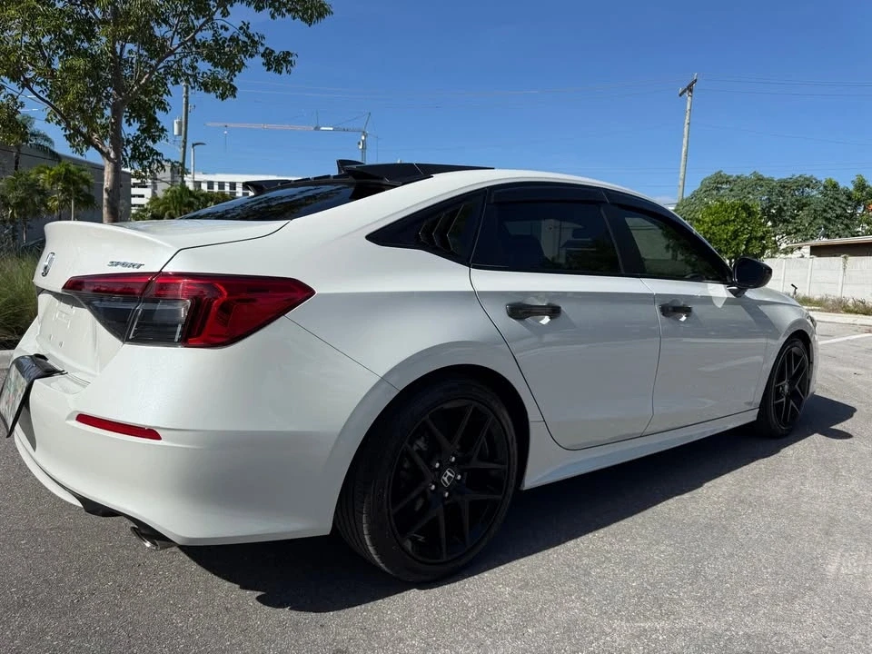 2022 Honda Civic 11th Gen - Image 5 of 14