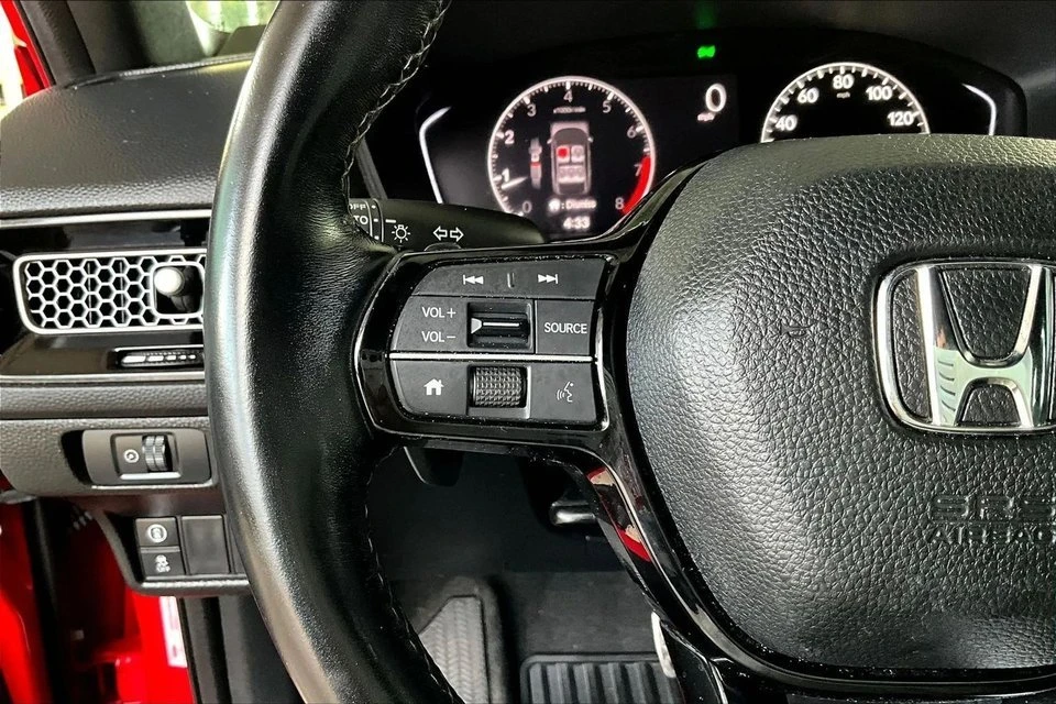 2022 Honda Civic 11th Gen - Image 9 of 18