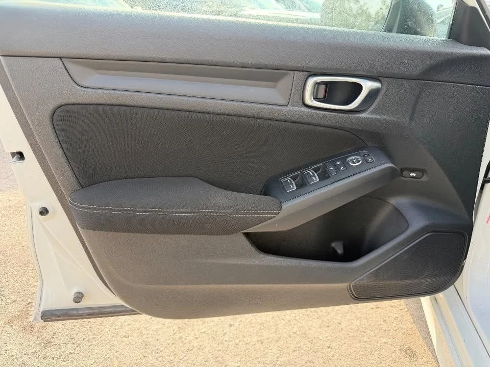2022 Honda Civic 11th Gen - Image 12 of 20