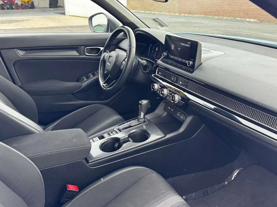2022 Honda Civic 11th Gen - Image 8 of 10