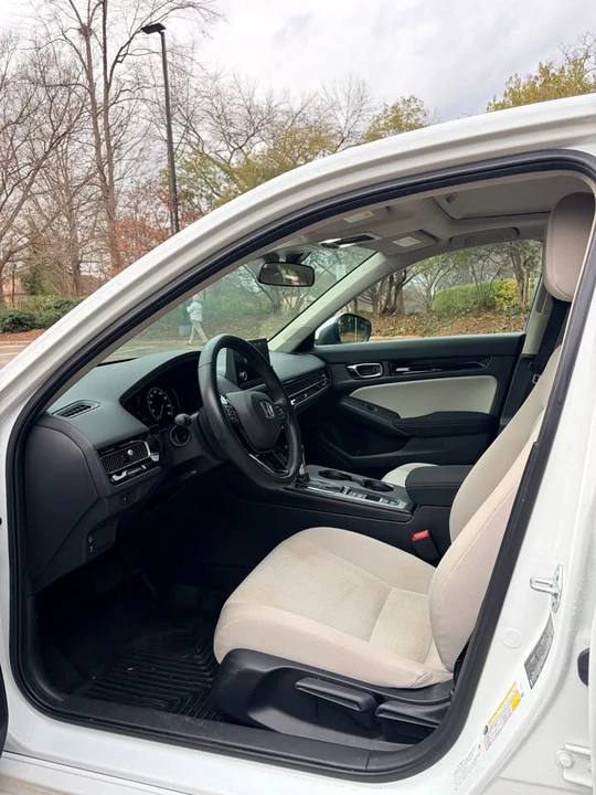 2022 Honda Civic 11th Gen - Image 6 of 11