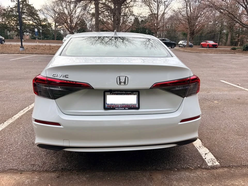 2022 Honda Civic 11th Gen - Image 10 of 11