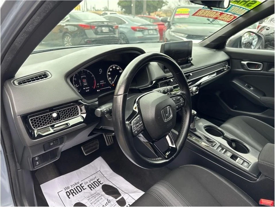 2022 Honda Civic 11th Gen - Image 18 of 20